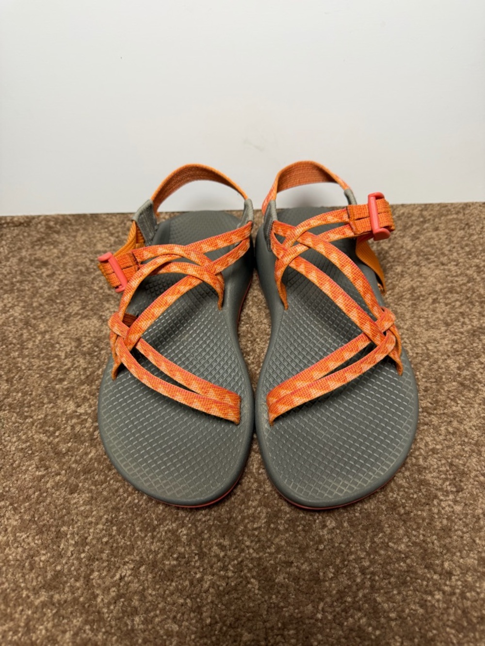 Chaco ZX/1 Classic Women’s Size 7 Sandals Orange Strappy Hiking Comfort